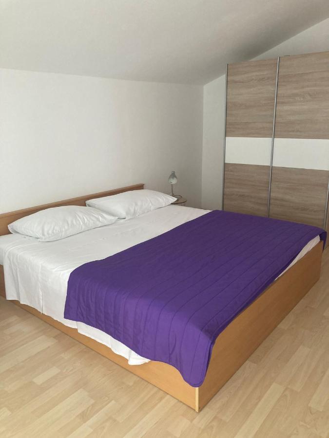 Apartment Danijela Vodice Exterior photo