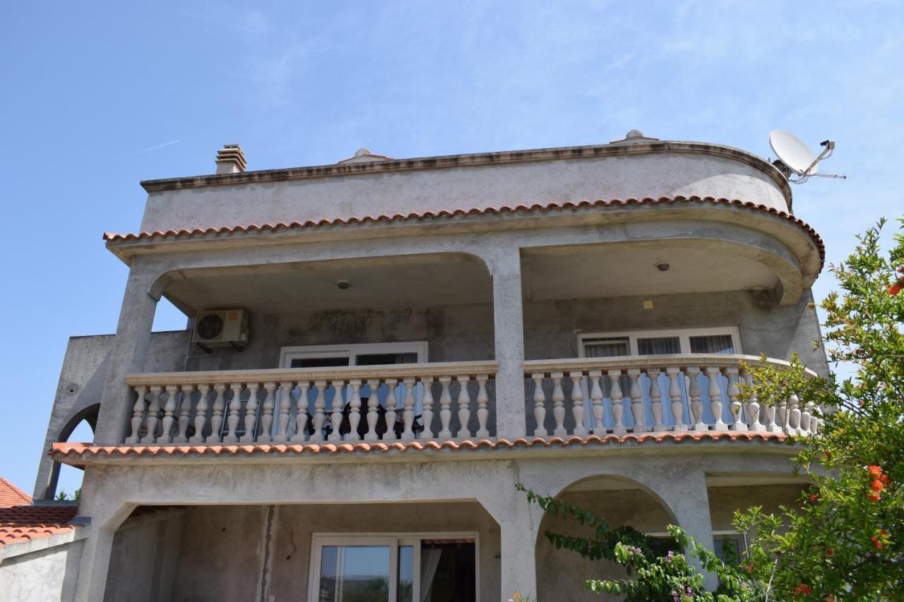 Apartment Danijela Vodice Exterior photo