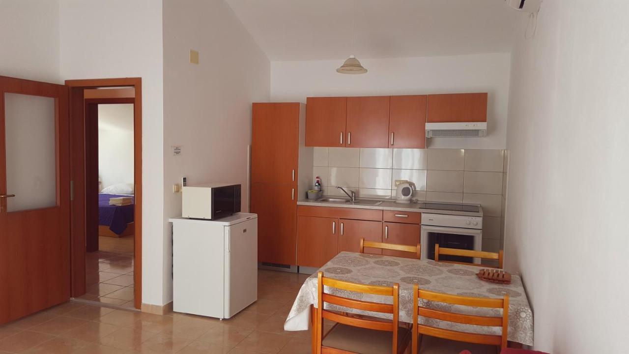Apartment Danijela Vodice Exterior photo